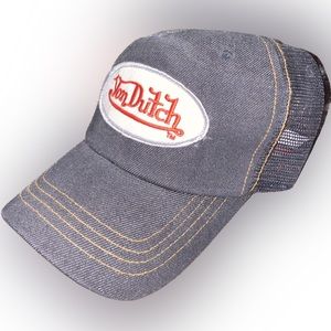 Von Dutch Black Denim Trucker hat